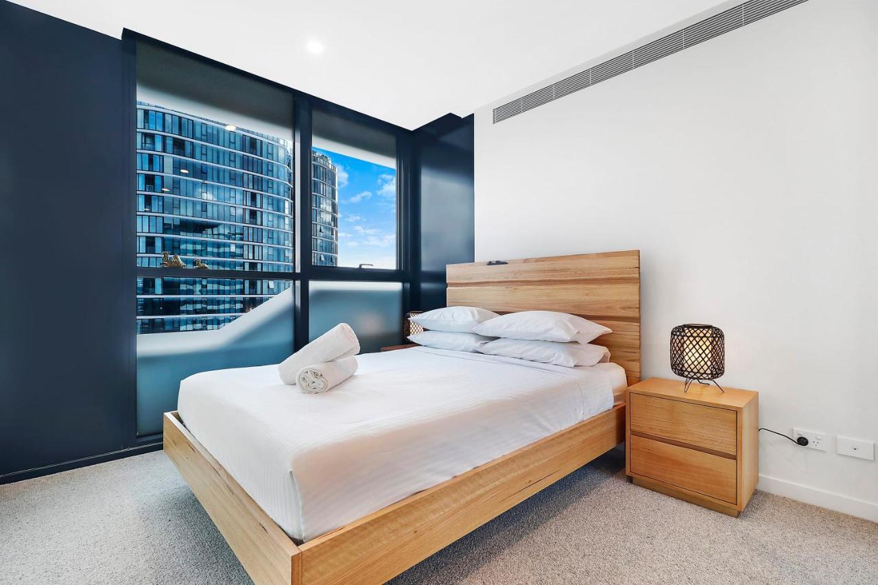 Apartment Offline - Stunning 3br With Views Brisbane