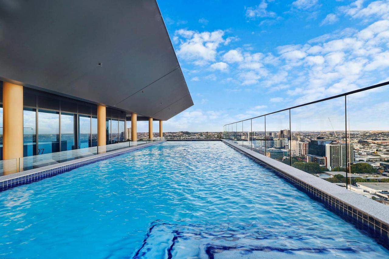 Offline - Stunning 3br With Views *